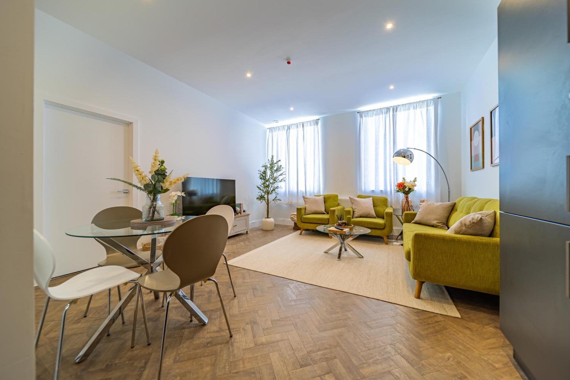 The Essex Apartments - Ashby House Chelmsford Dış mekan fotoğraf